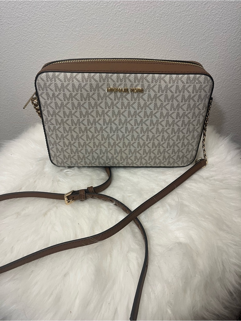 Michael Kors Beige/ Brown MK Signature Crossbody Bag